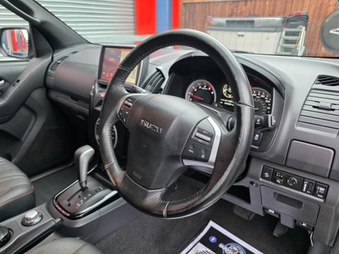 Isuzu D-Max BLADE DCB Auto 23