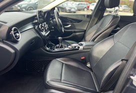 Mercedes-Benz C Class C200 SE PETROL 4 Door 26