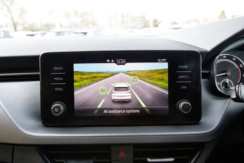 Skoda Kamiq SE TSI 27