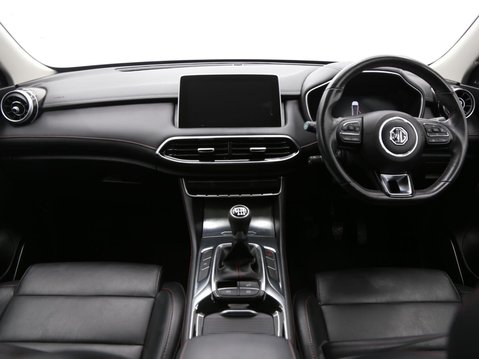 MG HS 1.5 T-GDI Excite Euro 6 (s/s) 5dr 9
