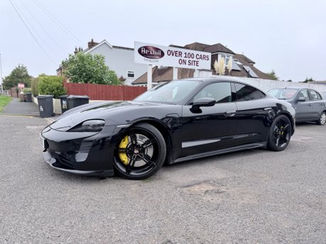 Porsche Taycan TURBO 93KWH [SPORT DESIGN PACK + PAN ROOF]
