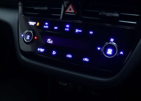 Hyundai IONIQ IONIQ Premium BEV 5dr 33