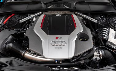 Audi RS4 Avant Sport Edition 29