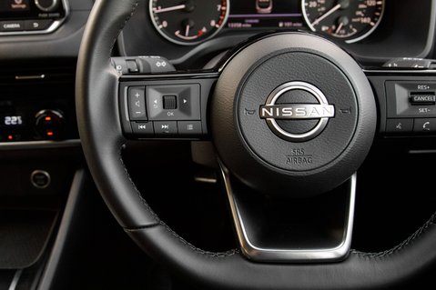 Nissan Qashqai DIG-T ACENTA PREMIUM MHEV 18