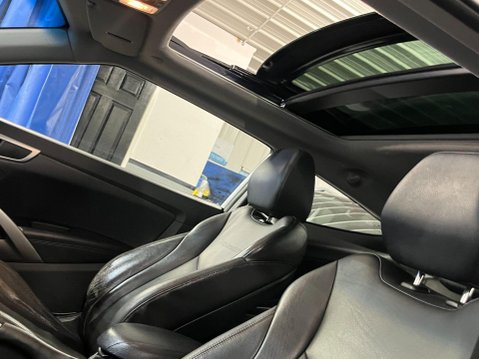 Hyundai Veloster 1.6 GDi Sport Euro 5 4dr 13