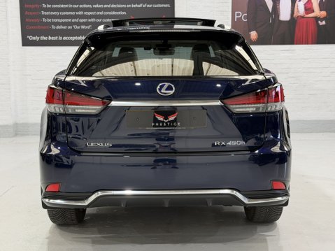 Lexus RX 450H Premium Sport Edition 26