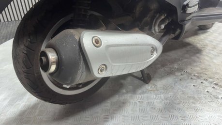Peugeot Satelis 2 PREMIUM 2015 ONLY 16K GOOD RUNNING 300CC MAXI SCOOTER BIKE 9