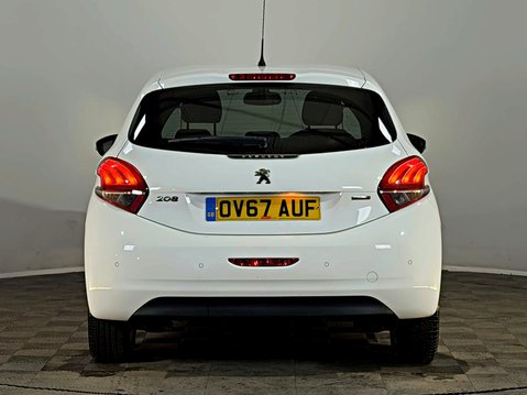 Peugeot 208 ALLURE PURETECH 1.2 8