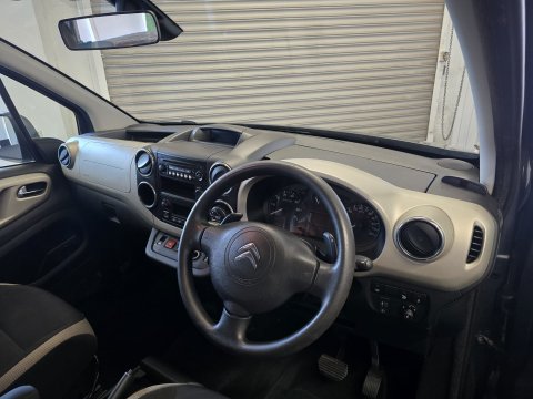 Citroen Berlingo Multispace E-HDI XTR ETG6 34