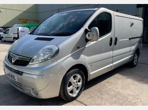 Vauxhall Vivaro 2.0 2900 CDTi Sportive Panel Van 4dr Diesel Manual FWD L3 (195 g/km, 113 bh 19