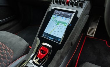 Lamborghini Huracan Sterrato 21