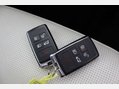 Land Rover Discovery 3.0 Discovery R-Dynamic SE D MHEV Auto 4WD 5dr 63