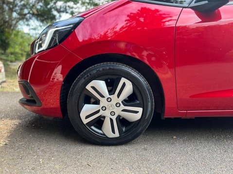 Honda Jazz I-MMD EX 34