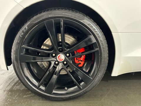 Jaguar F-Type 3.0 V6 Auto Euro 6 (s/s) 2dr 36