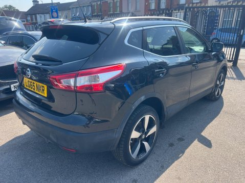 Nissan Qashqai 1.2 DIG-T n-tec+ XTRON 2WD Euro 6 (s/s) 5dr 6