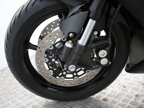 Yamaha R6 YZF R6 13 25