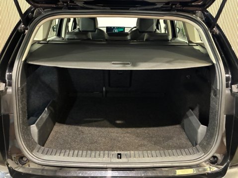 Skoda Enyaq iV 62kWh 60 Nav Suite Auto 5dr 43