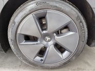 Tesla Model 3 Model 3 Long Range AWD 4WD 4dr 31