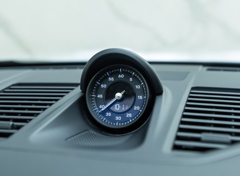 Porsche 911 Targa 4S (992) 24