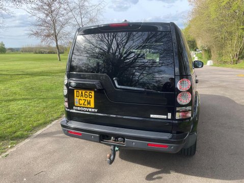 Land Rover Discovery 3.0 SD V6 Landmark Auto 4WD Euro 6 (s/s) 5dr 12