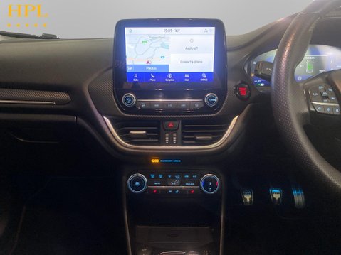 Ford Fiesta 1.5T EcoBoost ST-3 Hatchback 3dr Petrol Manual Euro 6 (s/s) (200 ps) DAB Ra 17