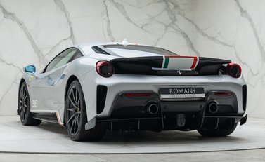 Ferrari 488 Pista Piloti 10