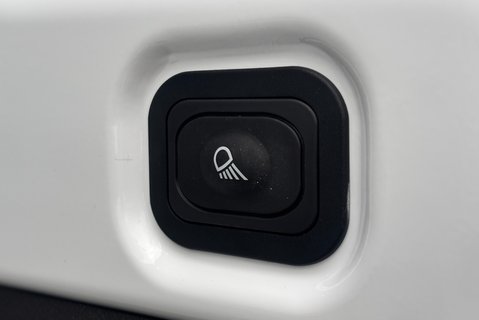 Ford Transit 350 Rwd L3 H3 Trend 130 ps Panel Van - Rear Camera 15