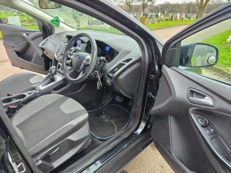 Ford Focus 1.6 Zetec S Powershift Euro 5 5dr 31