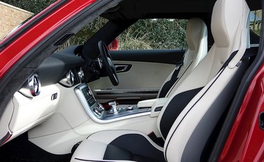 Mercedes-Benz SLS AMG 18