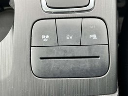 Ford Kuga 2.5 Kuga ST-Line X Phev CVT 5dr 61