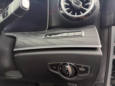 Mercedes-Benz E Class 3.0 E53 MHEV EQ Boost AMG (Premium Plus) Cabriolet SpdS TCT 4MATIC+ Euro 6 24