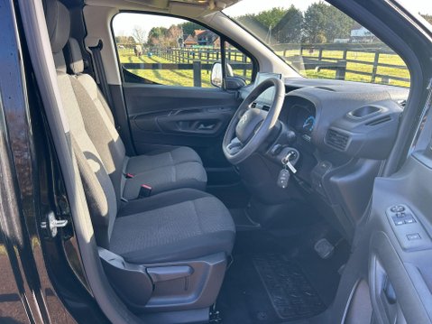 Citroen Berlingo 800 50kWh Enterprise Edition M Auto SWB 5dr (7.4kW Charger) 9