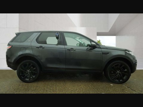 Land Rover Discovery Sport 2.0 Discovery Sport Black HSE SD4 Auto 4WD 5dr 5