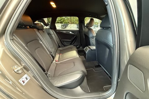 Audi A4 AVANT TDI BLACK EDITION - DEMO +1 - FULL AUDI SERVICE HISTORY  17