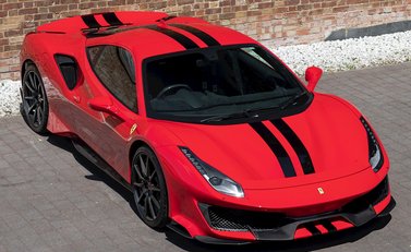 Ferrari 488 Pista 8