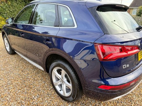 Audi Q5 2.0 TDI 40 Sport S Tronic quattro Euro 6 (s/s) 5dr 10