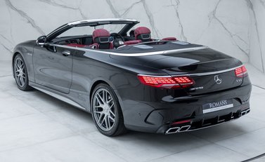Mercedes-Benz S63 AMG Cabriolet 12