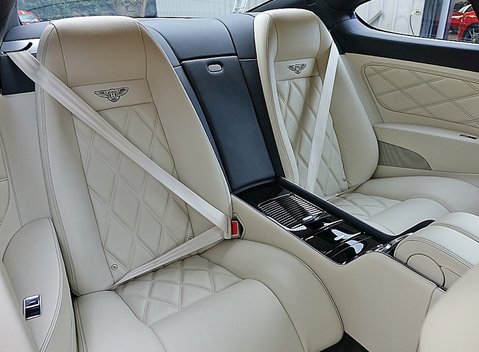 Bentley Continental GT Speed 11