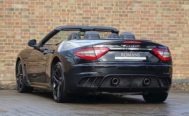 Maserati Grancabrio MC 15