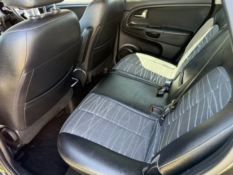 Kia Venga 3 AUTO **SORRY NOW SOLD** 36