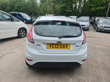 Ford Fiesta ECONETIC TDCI CREWCAB 3