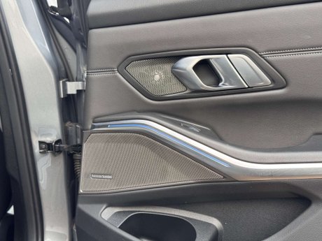 BMW M3 3.0 M3 Competition M xDrive Auto 4WD 5dr 92