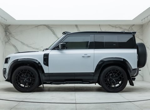 Land Rover Defender 90 V8 P525 URBAN 5