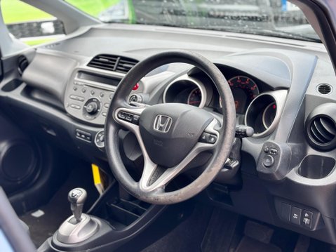 Honda Jazz 1.4 i-VTEC ES i SHIFT Euro 4 5dr 11
