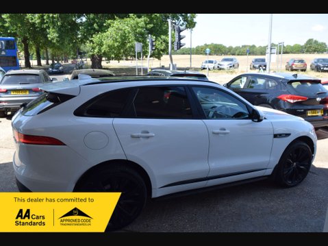 Jaguar F-Pace 2.0 F-Pace R-Sport AWD D Auto 4WD 5dr 2