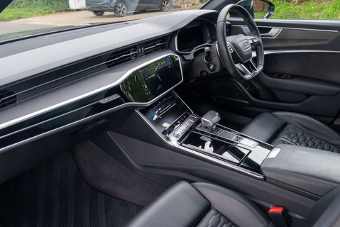 Audi RS6 4.0 RS 6 Vorsprung TFSI MHEV Quattro Auto 4WD 5dr 9