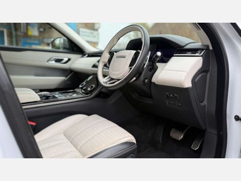 Land Rover Range Rover Velar 3.0 Range Rover Velar R-Dynamic HSE P380 Auto 4WD 5dr 7