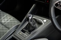 Volkswagen Golf R-LINE TSI 37