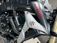 Suzuki GSR750 2013 ONLY 9K STUNNING EXAMPLE LONG MOT NAKED 750CC 21