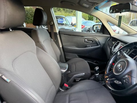 Kia Carens 1.7 CRDi EcoDynamics 2 Euro 5 (s/s) 5dr 12